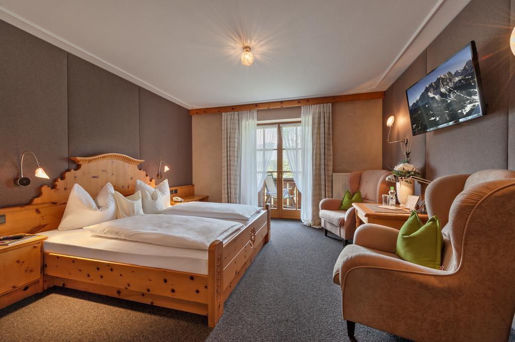 Landhotel Zum Bad Krün Eksteriør bilde